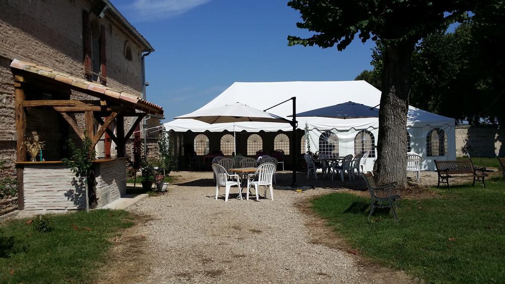 Chateau De Lacaze Lagarrigue  Zewnętrze zdjęcie